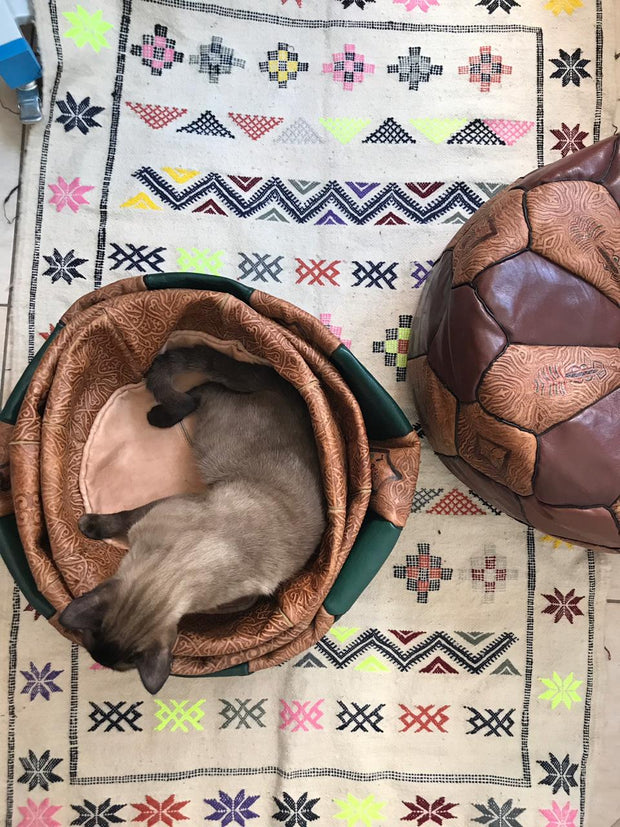 CAMEL LEATHER POUF